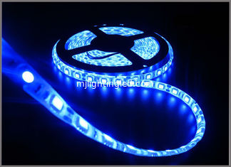 CHINA LED Streifenlicht 5050 5m 300 LED 60led/M Wasserdicht IP65 Wasserdicht 12V Flexibles Licht 5050 LED Streifenband Blau Farbe fournisseur